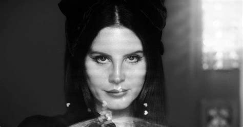 Deconstructing the Gothic Themes in Lana Del Rey's 